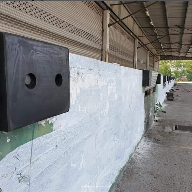 UHMW-PE Dock Bumpers / Plastic Dock Plates