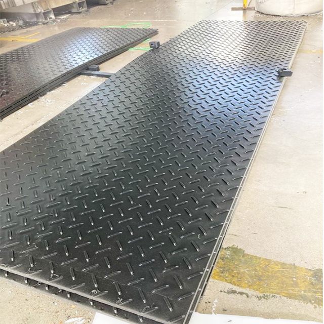 Temporary Roadway Traction Ground Protection Mats